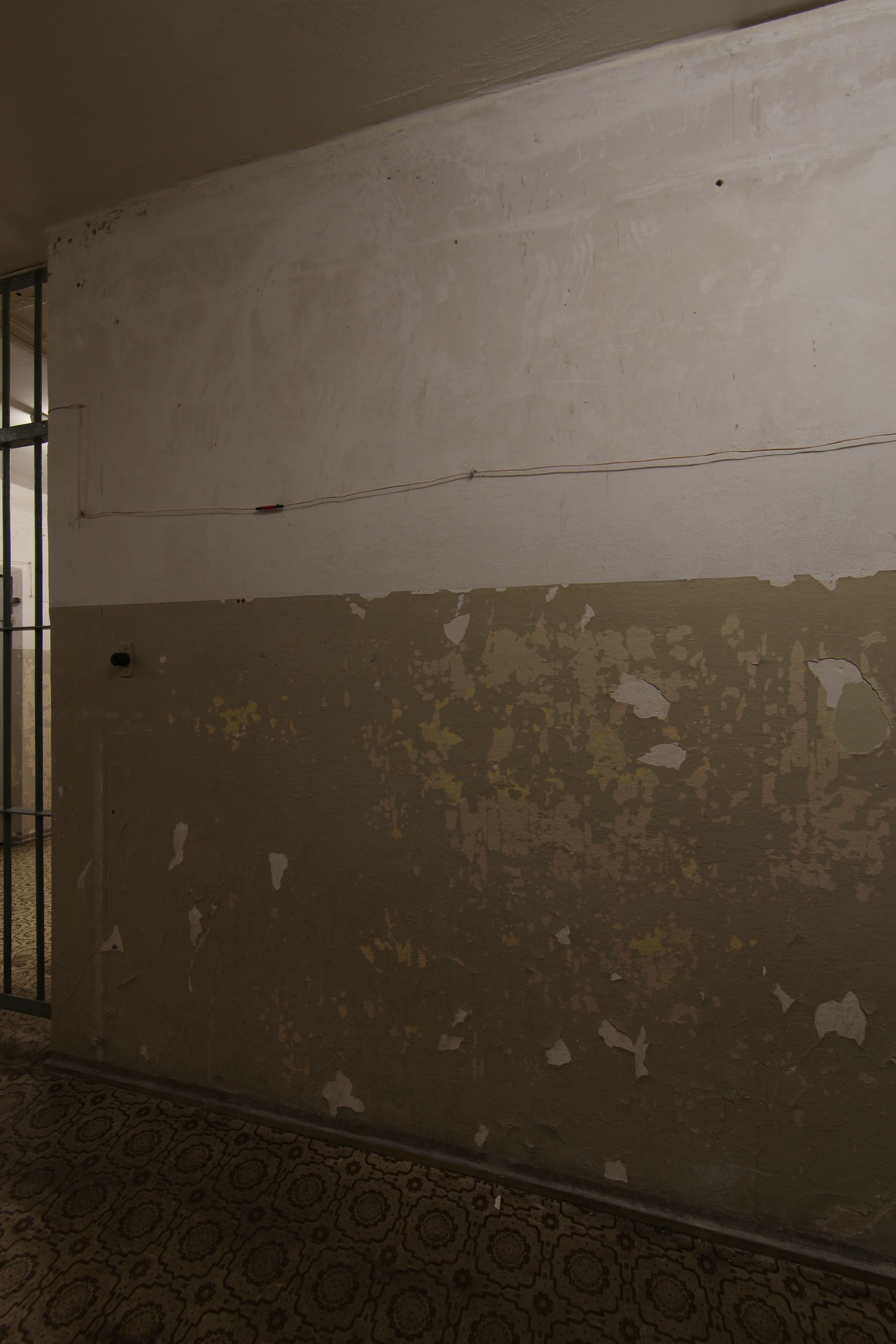 Aufnahmen vom 1.4.2013 des Raums 13 im Erdgeschoss des Nordflügels der zentralen Untersuchungshaftanstalt des Ministerium für Staatssicherheit der Deutschen Demokratischen Republik in Berlin-Hohenschönhausen, Foto 24