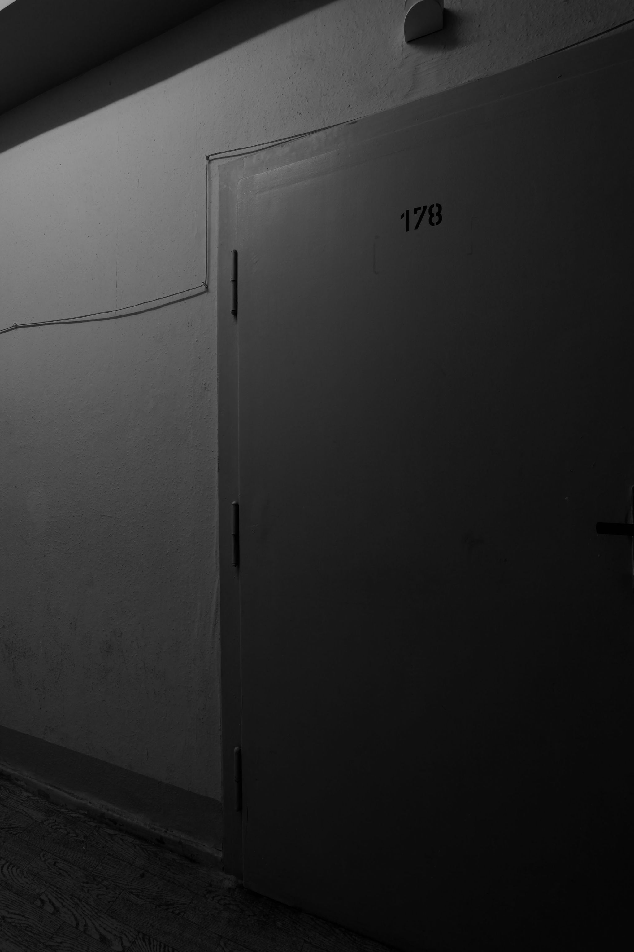 Aufnahmen vom 29.12.2012 des Raums 15 im Erdgeschoss des Südflügels der zentralen Untersuchungshaftanstalt des Ministerium für Staatssicherheit der Deutschen Demokratischen Republik in Berlin-Hohenschönhausen, Foto 1793