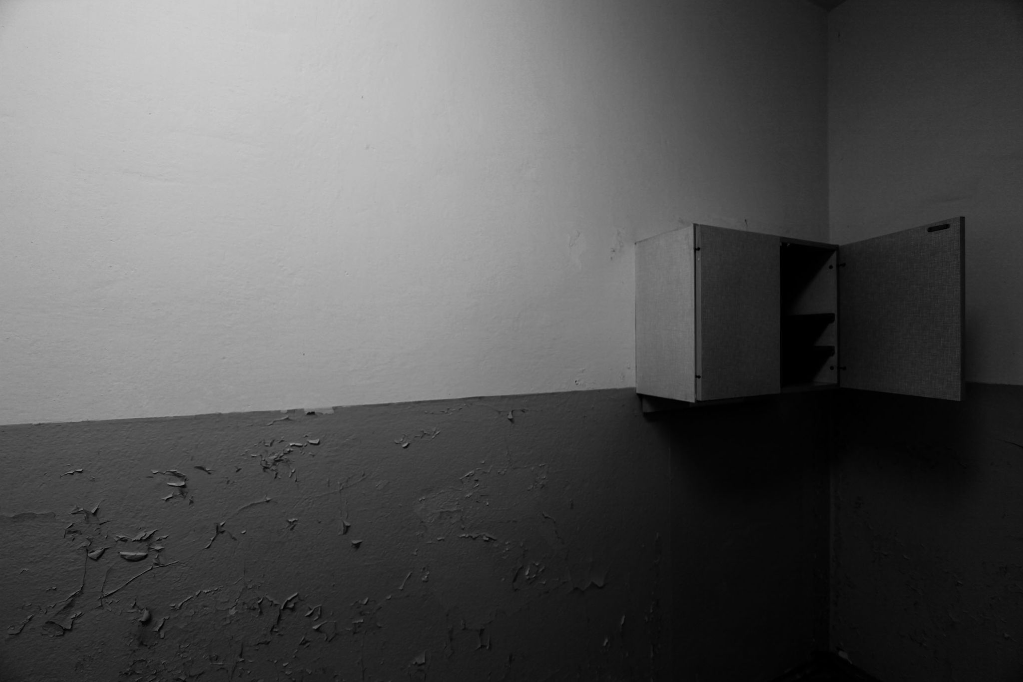Aufnahmen vom 8.10.2012 des Raums 106 im Erdgeschoss des Nordflügels der zentralen Untersuchungshaftanstalt des Ministerium für Staatssicherheit der Deutschen Demokratischen Republik in Berlin-Hohenschönhausen, Foto 627