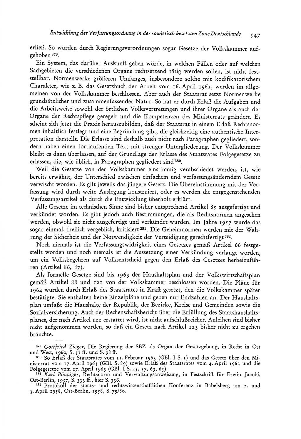 Entwicklung der Verfassungsordnung in der Sowjetzone Deutschlands [Sowjetische Besatzungszone (SBZ) Deutschlands, Deutsche Demokratische Republik (DDR)] 1945-1963, Seite 586 (Entw. VerfOrdn. SBZ DDR 1945-1963, S. 586)