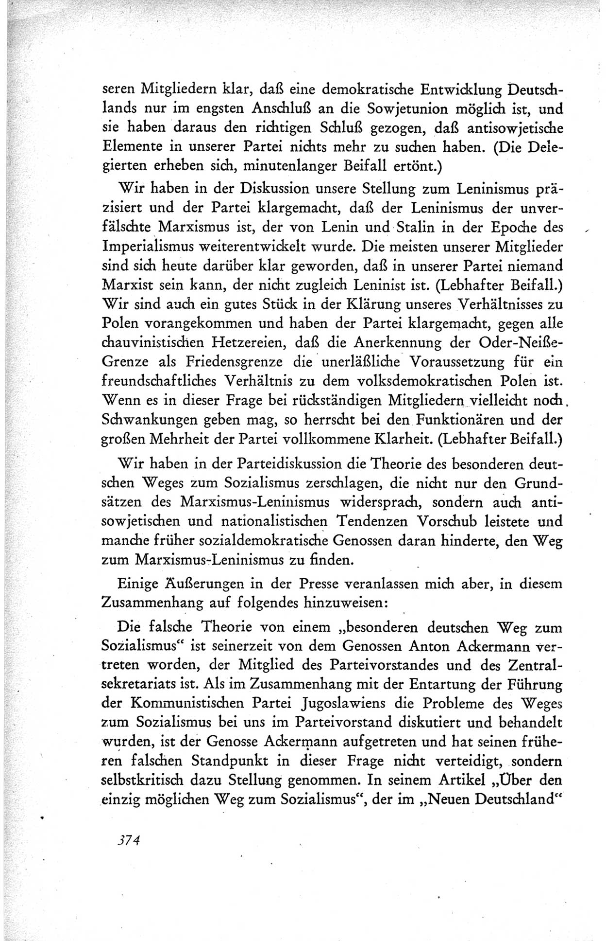 Protokoll der ersten Parteikonferenz der Sozialistischen Einheitspartei Deutschlands (SED) [Sowjetische Besatzungszone (SBZ) Deutschlands] vom 25. bis 28. Januar 1949 im Hause der Deutschen Wirtschaftskommission zu Berlin, Seite 374 (Prot. 1. PK SED SBZ Dtl. 1949, S. 374)