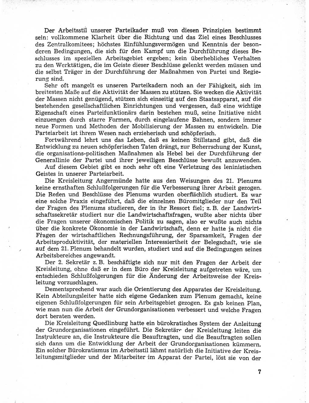 Neuer Weg (NW), Organ des Zentralkomitees (ZK) der SED (Sozialistische Einheitspartei Deutschlands) für Fragen des Parteiaufbaus und des Parteilebens, 10. Jahrgang [Deutsche Demokratische Republik (DDR)] 1955, Seite 7 (NW ZK SED DDR 1955, S. 7)