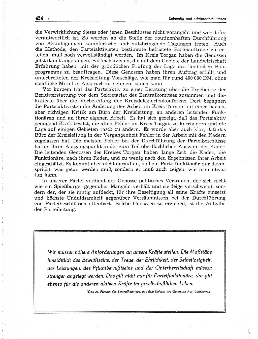 Neuer Weg (NW), Organ des Zentralkomitees (ZK) der SED (Sozialistische Einheitspartei Deutschlands) für Fragen des Parteiaufbaus und des Parteilebens, 10. Jahrgang [Deutsche Demokratische Republik (DDR)] 1955, Seite 454 (NW ZK SED DDR 1955, S. 454)