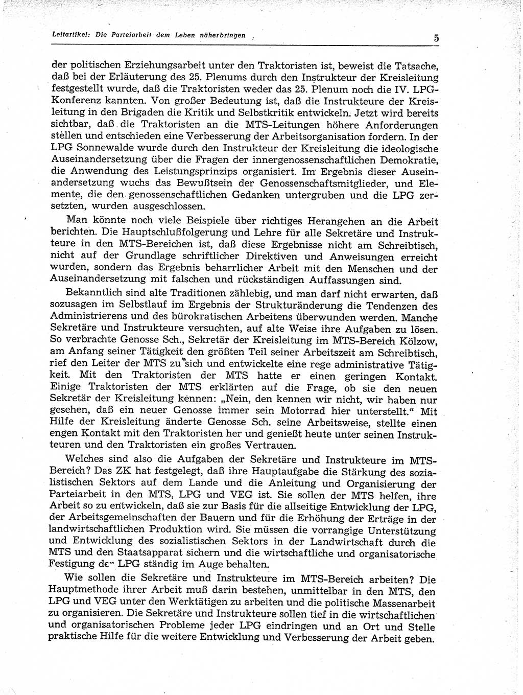Neuer Weg (NW), Organ des Zentralkomitees (ZK) der SED (Sozialistische Einheitspartei Deutschlands) für Fragen des Parteiaufbaus und des Parteilebens, 11. Jahrgang [Deutsche Demokratische Republik (DDR)] 1956, Seite 5 (NW ZK SED DDR 1956, S. 5)