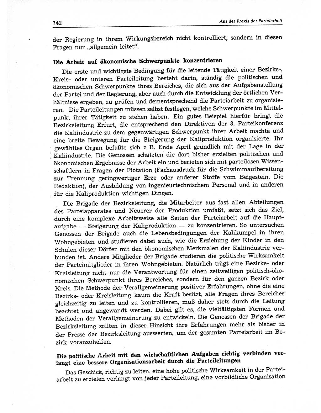 Neuer Weg (NW), Organ des Zentralkomitees (ZK) der SED (Sozialistische Einheitspartei Deutschlands) für Fragen des Parteiaufbaus und des Parteilebens, 11. Jahrgang [Deutsche Demokratische Republik (DDR)] 1956, Seite 742 (NW ZK SED DDR 1956, S. 742)