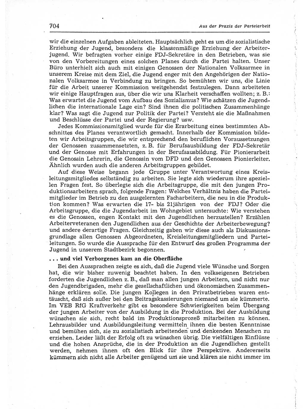 Neuer Weg (NW), Organ des Zentralkomitees (ZK) der SED (Sozialistische Einheitspartei Deutschlands) für Fragen des Parteiaufbaus und des Parteilebens, 12. Jahrgang [Deutsche Demokratische Republik (DDR)] 1957, Seite 704 (NW ZK SED DDR 1957, S. 704)