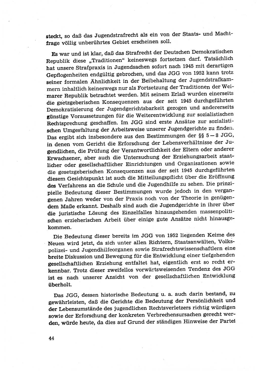 Zur Entwicklung des sozialistischen Strafrechts der Deutschen Demokratischen Republik (DDR) 1960, Seite 44 (Entw. soz. Strafr. DDR 1960, S. 44)