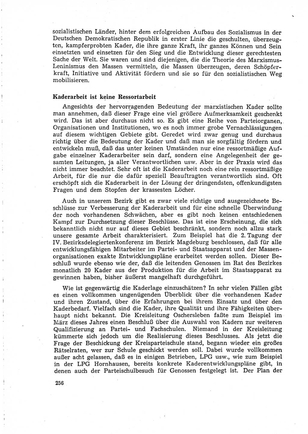 Neuer Weg (NW), Organ des Zentralkomitees (ZK) der SED (Sozialistische Einheitspartei Deutschlands) für Fragen des Parteilebens, 15. Jahrgang [Deutsche Demokratische Republik (DDR)] 1960, Seite 256 (NW ZK SED DDR 1960, S. 256)
