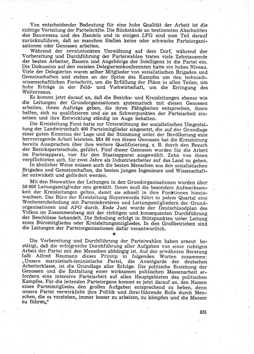 Neuer Weg (NW), Organ des Zentralkomitees (ZK) der SED (Sozialistische Einheitspartei Deutschlands) für Fragen des Parteilebens, 15. Jahrgang [Deutsche Demokratische Republik (DDR)] 1960, Seite 925 (NW ZK SED DDR 1960, S. 925)