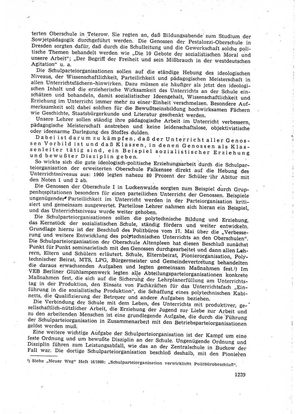 Neuer Weg (NW), Organ des Zentralkomitees (ZK) der SED (Sozialistische Einheitspartei Deutschlands) für Fragen des Parteilebens, 15. Jahrgang [Deutsche Demokratische Republik (DDR)] 1960, Seite 1239 (NW ZK SED DDR 1960, S. 1239)