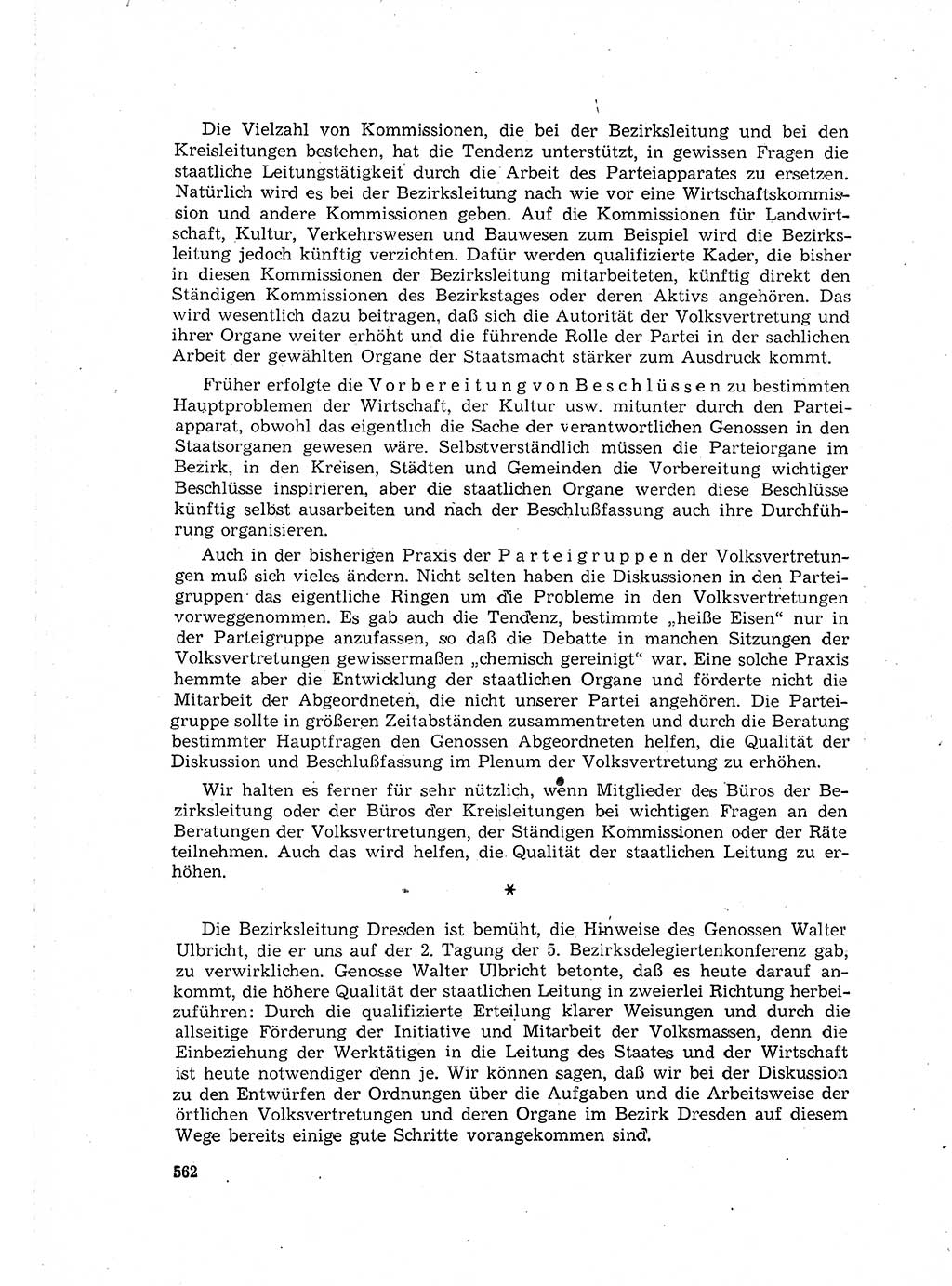 Neuer Weg (NW), Organ des Zentralkomitees (ZK) der SED (Sozialistische Einheitspartei Deutschlands) für Fragen des Parteilebens, 16. Jahrgang [Deutsche Demokratische Republik (DDR)] 1961, Seite 562 (NW ZK SED DDR 1961, S. 562)