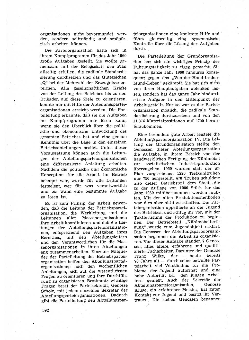 Neuer Weg (NW), Organ des Zentralkomitees (ZK) der SED (Sozialistische Einheitspartei Deutschlands) für Fragen des Parteilebens, 16. Jahrgang [Deutsche Demokratische Republik (DDR)] 1961, Seite 592 (NW ZK SED DDR 1961, S. 592)