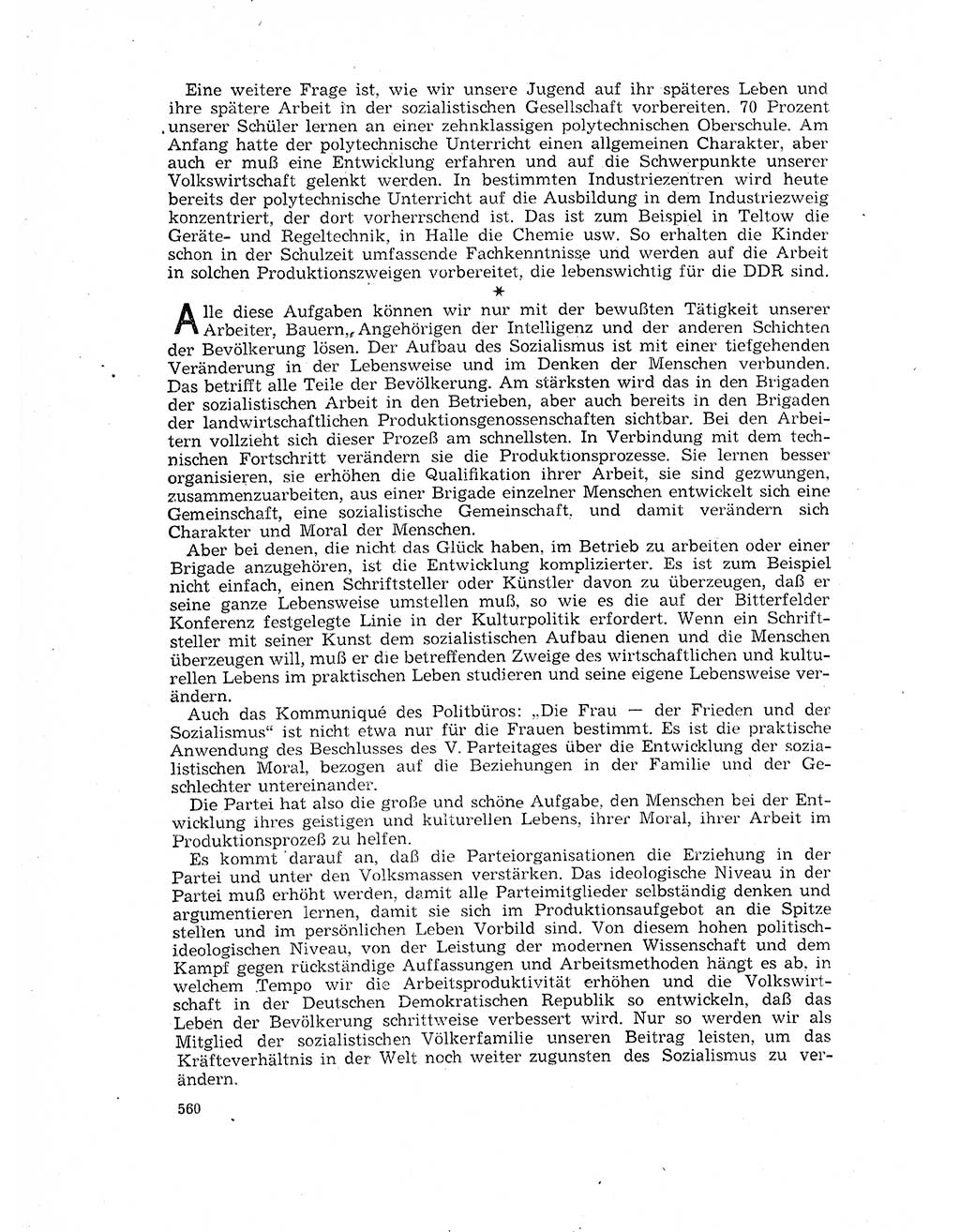 Neuer Weg (NW), Organ des Zentralkomitees (ZK) der SED (Sozialistische Einheitspartei Deutschlands) für Fragen des Parteilebens, 17. Jahrgang [Deutsche Demokratische Republik (DDR)] 1962, Seite 560 (NW ZK SED DDR 1962, S. 560)