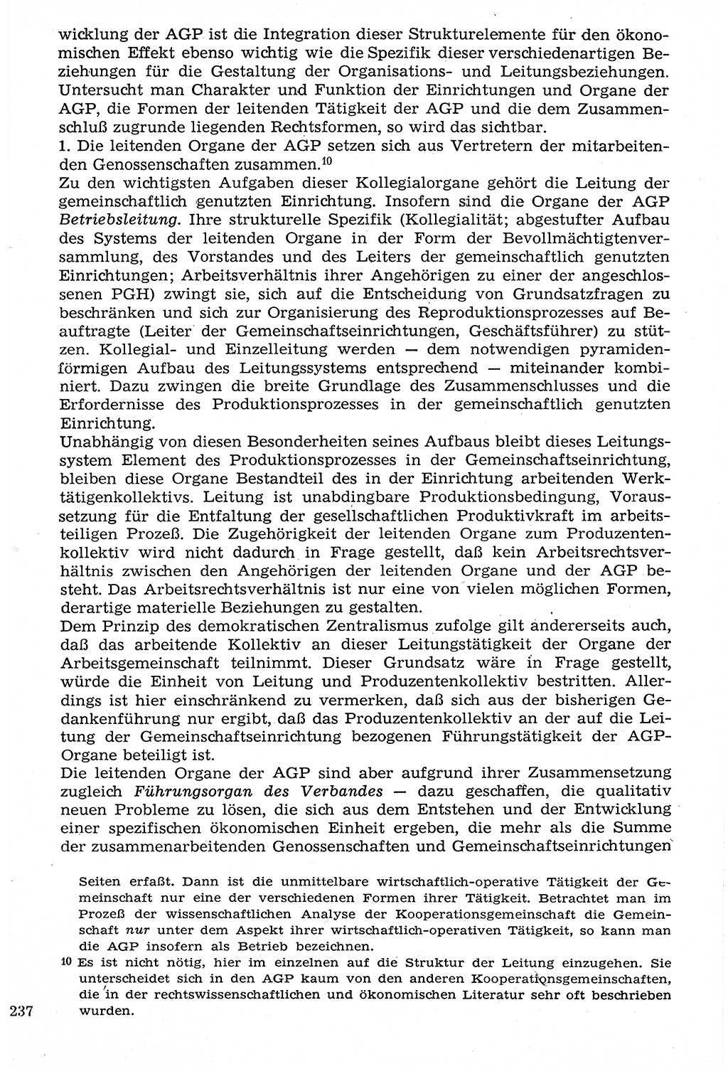 Staat und Recht (StuR), 17. Jahrgang [Deutsche Demokratische Republik (DDR)] 1968, Seite 237 (StuR DDR 1968, S. 237)