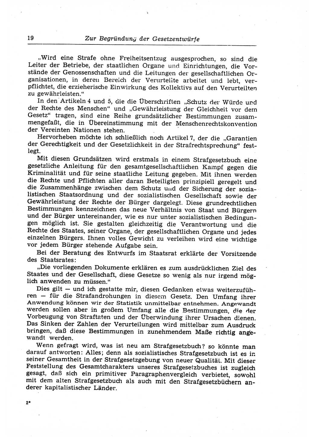 Strafrecht der Deutschen Demokratischen Republik (DDR), Lehrkommentar zum Strafgesetzbuch (StGB), Allgemeiner Teil 1969, Seite 19 (Strafr. DDR Lehrkomm. StGB AT 1969, S. 19)