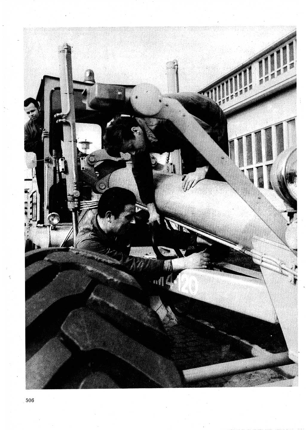 Neuer Weg (NW), Organ des Zentralkomitees (ZK) der SED (Sozialistische Einheitspartei Deutschlands) für Fragen des Parteilebens, 25. Jahrgang [Deutsche Demokratische Republik (DDR)] 1970, Seite 506 (NW ZK SED DDR 1970, S. 506)