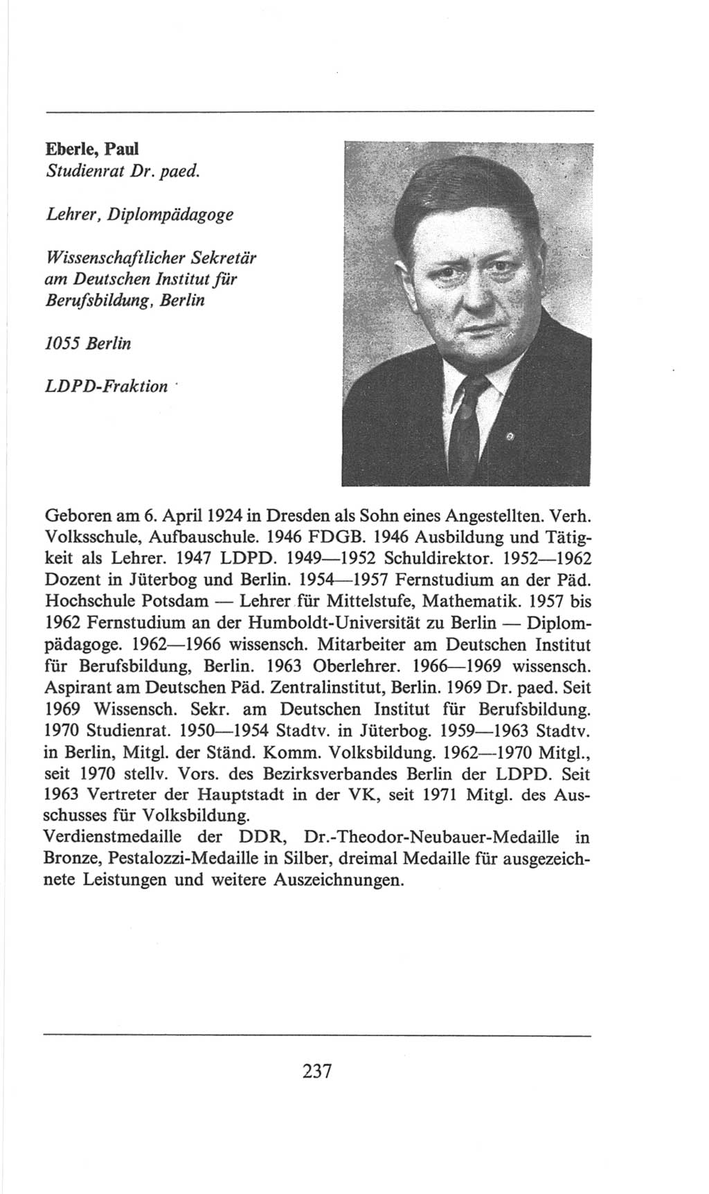 Volkskammer (VK) der Deutschen Demokratischen Republik (DDR), 6. Wahlperiode 1971-1976, Seite 237 (VK. DDR 6. WP. 1971-1976, S. 237)