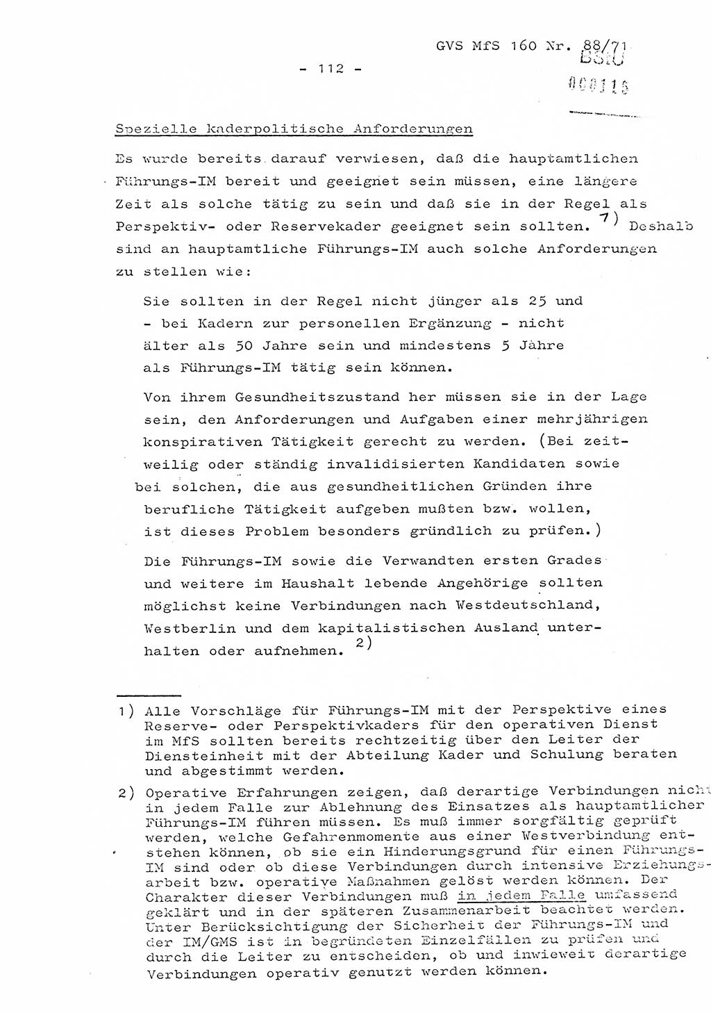 Dissertation Oberstleutnant Josef Schwarz (BV Schwerin), Major Fritz Amm (JHS), Hauptmann Peter Gräßler (JHS), Ministerium für Staatssicherheit (MfS) [Deutsche Demokratische Republik (DDR)], Juristische Hochschule (JHS), Geheime Verschlußsache (GVS) 160-88/71, Potsdam 1972, Seite 112 (Diss. MfS DDR JHS GVS 160-88/71 1972, S. 112)