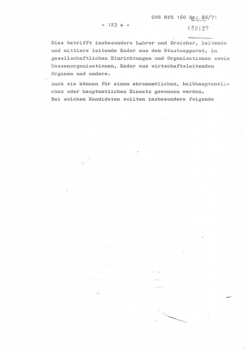 Dissertation Oberstleutnant Josef Schwarz (BV Schwerin), Major Fritz Amm (JHS), Hauptmann Peter Gräßler (JHS), Ministerium für Staatssicherheit (MfS) [Deutsche Demokratische Republik (DDR)], Juristische Hochschule (JHS), Geheime Verschlußsache (GVS) 160-88/71, Potsdam 1972, Seite 123/1 (Diss. MfS DDR JHS GVS 160-88/71 1972, S. 123/1)