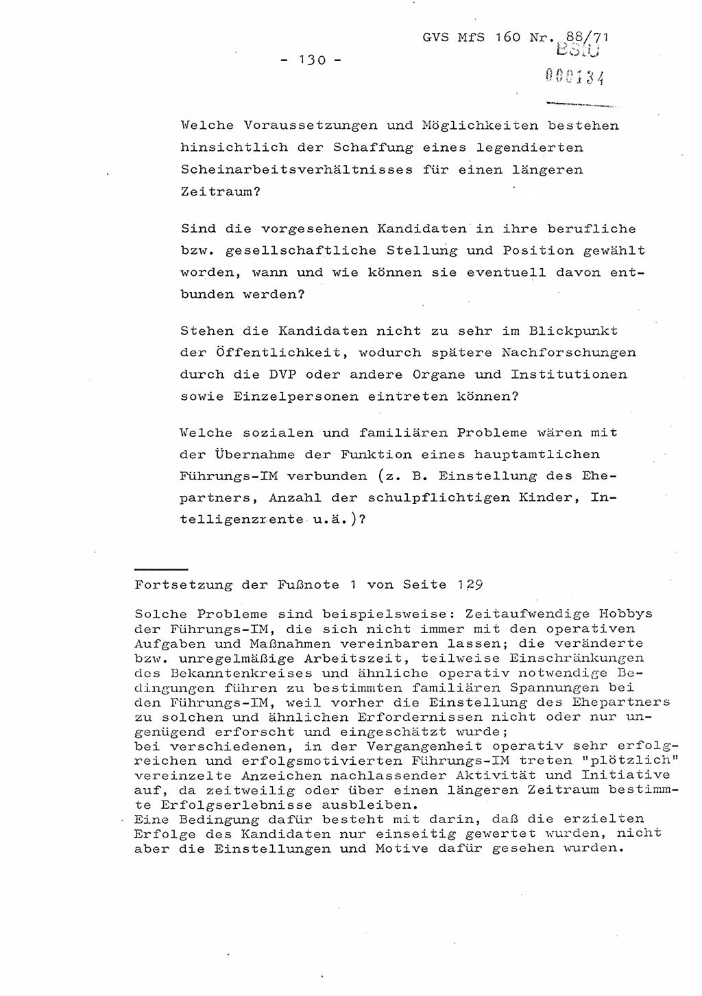 Dissertation Oberstleutnant Josef Schwarz (BV Schwerin), Major Fritz Amm (JHS), Hauptmann Peter Gräßler (JHS), Ministerium für Staatssicherheit (MfS) [Deutsche Demokratische Republik (DDR)], Juristische Hochschule (JHS), Geheime Verschlußsache (GVS) 160-88/71, Potsdam 1972, Seite 130 (Diss. MfS DDR JHS GVS 160-88/71 1972, S. 130)
