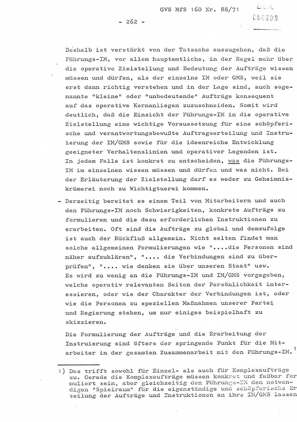 Dissertation Oberstleutnant Josef Schwarz (BV Schwerin), Major Fritz Amm (JHS), Hauptmann Peter Gräßler (JHS), Ministerium für Staatssicherheit (MfS) [Deutsche Demokratische Republik (DDR)], Juristische Hochschule (JHS), Geheime Verschlußsache (GVS) 160-88/71, Potsdam 1972, Seite 262 (Diss. MfS DDR JHS GVS 160-88/71 1972, S. 262)