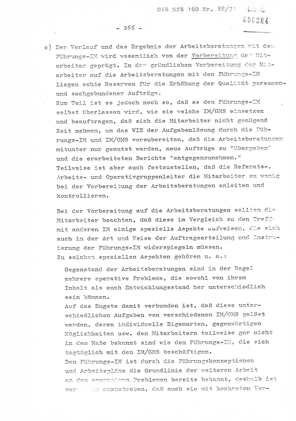 Dissertation Oberstleutnant Josef Schwarz (BV Schwerin), Major Fritz Amm (JHS), Hauptmann Peter Gräßler (JHS), Ministerium für Staatssicherheit (MfS) [Deutsche Demokratische Republik (DDR)], Juristische Hochschule (JHS), Geheime Verschlußsache (GVS) 160-88/71, Potsdam 1972, Seite 266 (Diss. MfS DDR JHS GVS 160-88/71 1972, S. 266)