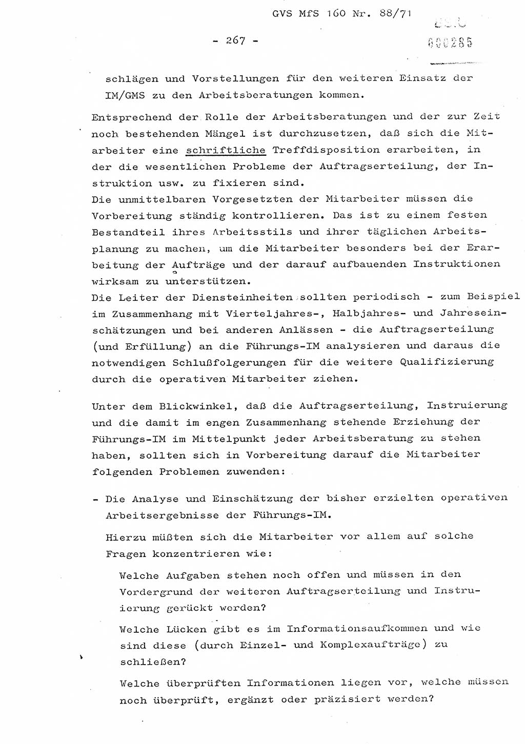 Dissertation Oberstleutnant Josef Schwarz (BV Schwerin), Major Fritz Amm (JHS), Hauptmann Peter Gräßler (JHS), Ministerium für Staatssicherheit (MfS) [Deutsche Demokratische Republik (DDR)], Juristische Hochschule (JHS), Geheime Verschlußsache (GVS) 160-88/71, Potsdam 1972, Seite 267 (Diss. MfS DDR JHS GVS 160-88/71 1972, S. 267)