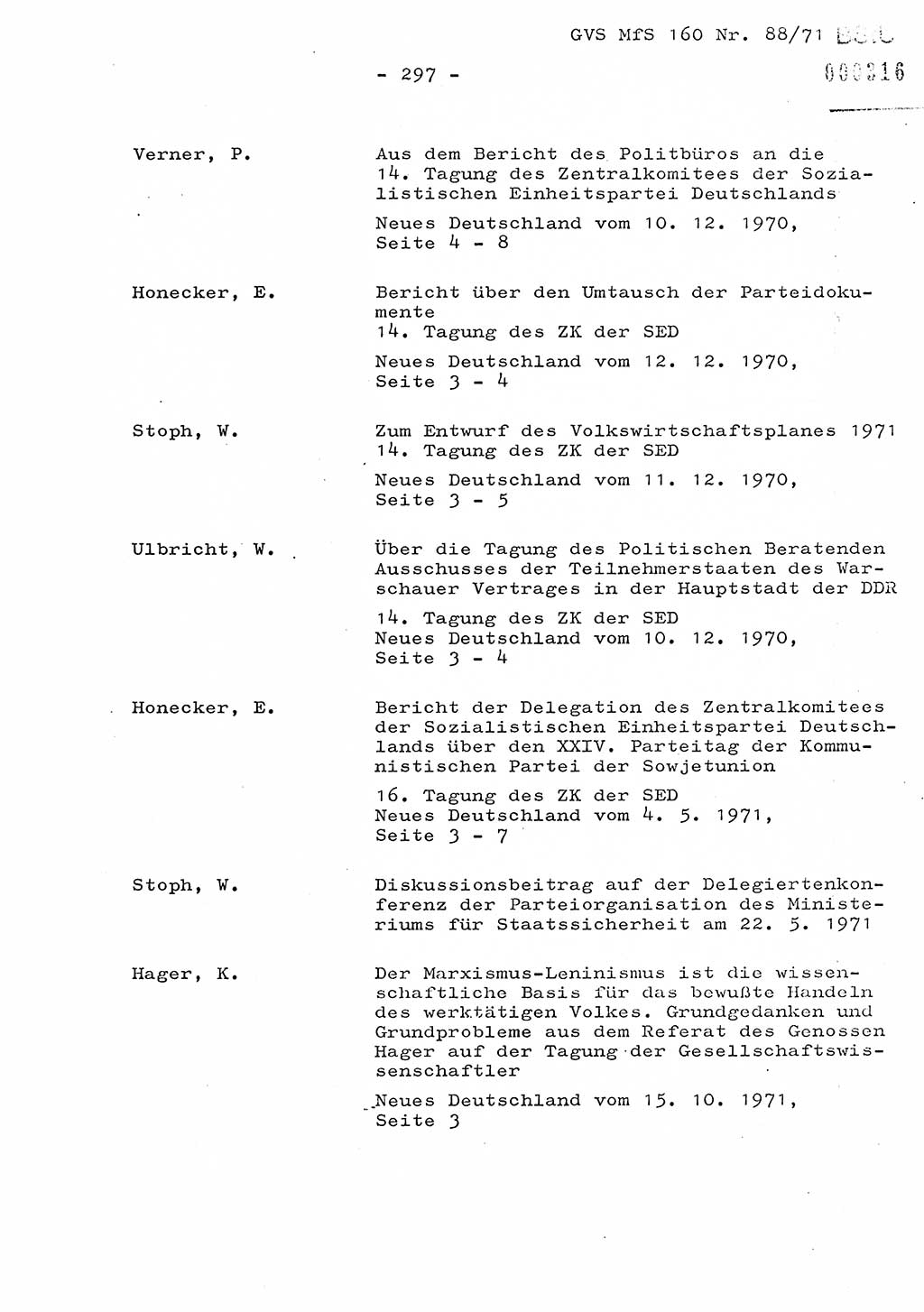 Dissertation Oberstleutnant Josef Schwarz (BV Schwerin), Major Fritz Amm (JHS), Hauptmann Peter Gräßler (JHS), Ministerium für Staatssicherheit (MfS) [Deutsche Demokratische Republik (DDR)], Juristische Hochschule (JHS), Geheime Verschlußsache (GVS) 160-88/71, Potsdam 1972, Seite 297 (Diss. MfS DDR JHS GVS 160-88/71 1972, S. 297)