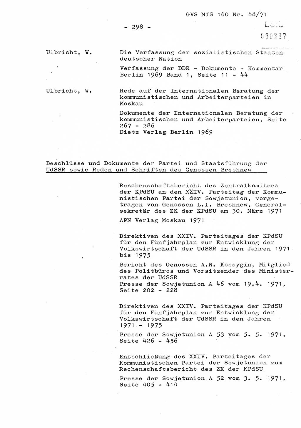 Dissertation Oberstleutnant Josef Schwarz (BV Schwerin), Major Fritz Amm (JHS), Hauptmann Peter Gräßler (JHS), Ministerium für Staatssicherheit (MfS) [Deutsche Demokratische Republik (DDR)], Juristische Hochschule (JHS), Geheime Verschlußsache (GVS) 160-88/71, Potsdam 1972, Seite 298 (Diss. MfS DDR JHS GVS 160-88/71 1972, S. 298)