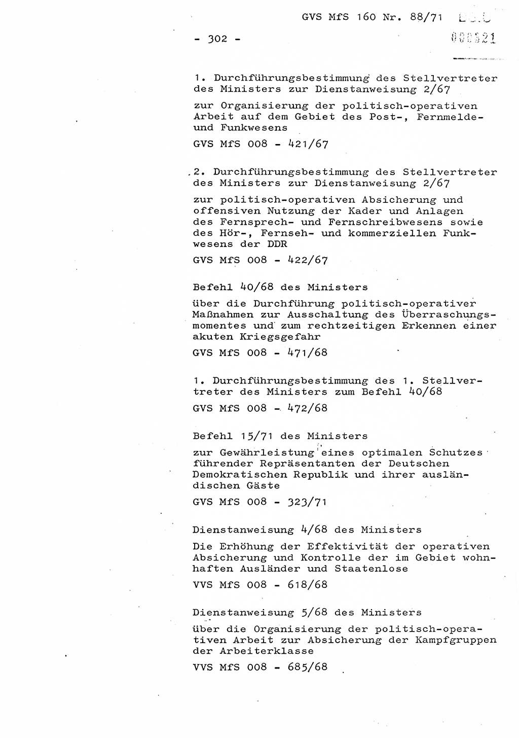 Dissertation Oberstleutnant Josef Schwarz (BV Schwerin), Major Fritz Amm (JHS), Hauptmann Peter Gräßler (JHS), Ministerium für Staatssicherheit (MfS) [Deutsche Demokratische Republik (DDR)], Juristische Hochschule (JHS), Geheime Verschlußsache (GVS) 160-88/71, Potsdam 1972, Seite 302 (Diss. MfS DDR JHS GVS 160-88/71 1972, S. 302)