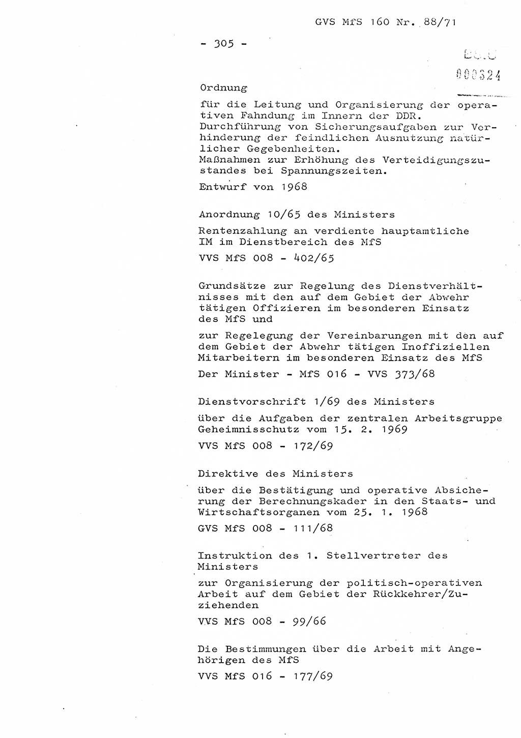 Dissertation Oberstleutnant Josef Schwarz (BV Schwerin), Major Fritz Amm (JHS), Hauptmann Peter Gräßler (JHS), Ministerium für Staatssicherheit (MfS) [Deutsche Demokratische Republik (DDR)], Juristische Hochschule (JHS), Geheime Verschlußsache (GVS) 160-88/71, Potsdam 1972, Seite 305 (Diss. MfS DDR JHS GVS 160-88/71 1972, S. 305)