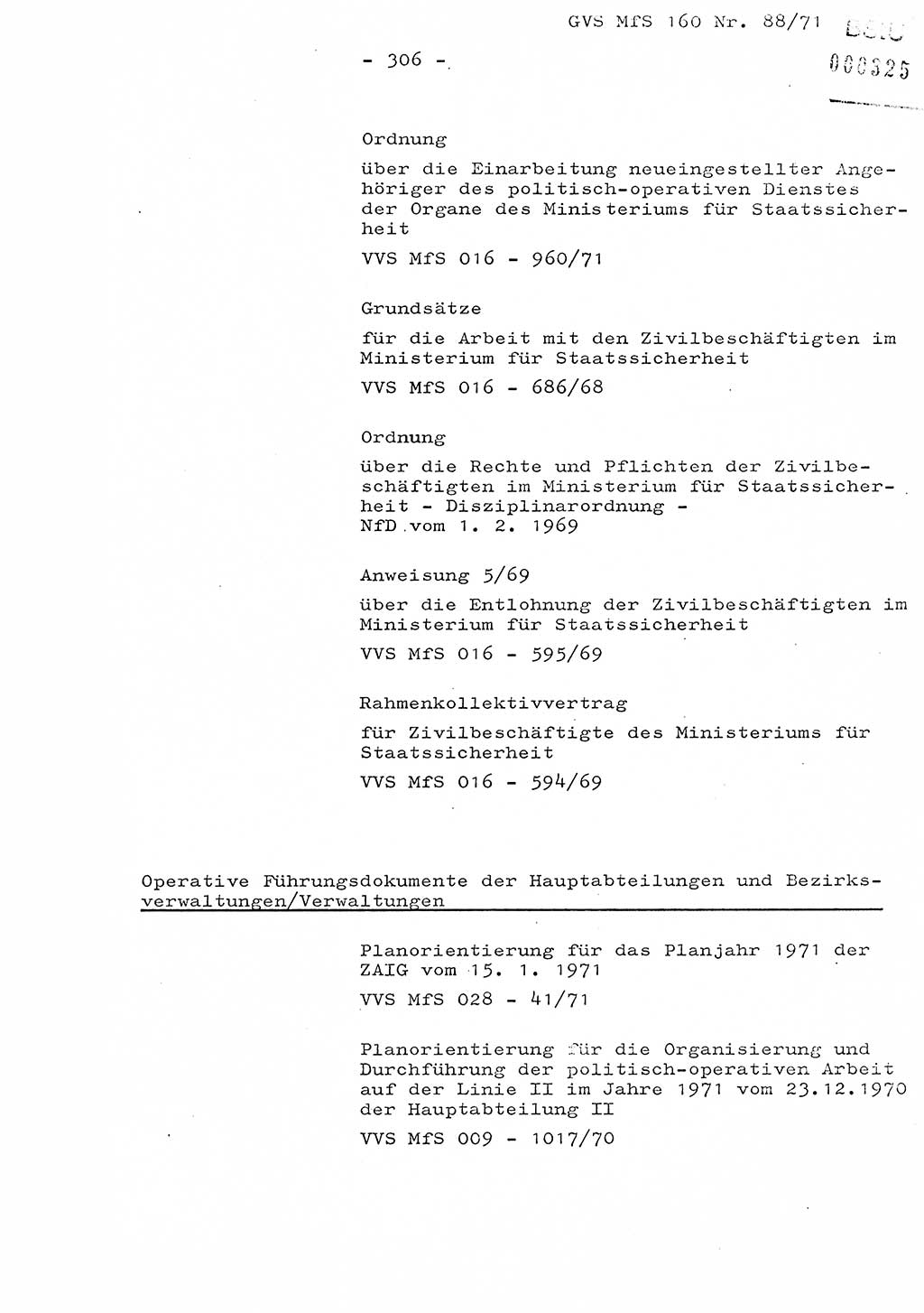 Dissertation Oberstleutnant Josef Schwarz (BV Schwerin), Major Fritz Amm (JHS), Hauptmann Peter Gräßler (JHS), Ministerium für Staatssicherheit (MfS) [Deutsche Demokratische Republik (DDR)], Juristische Hochschule (JHS), Geheime Verschlußsache (GVS) 160-88/71, Potsdam 1972, Seite 306 (Diss. MfS DDR JHS GVS 160-88/71 1972, S. 306)