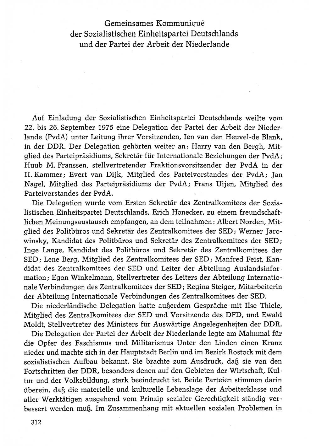 Dokumente der Sozialistischen Einheitspartei Deutschlands (SED) [Deutsche Demokratische Republik (DDR)] 1974-1975, Seite 312 (Dok. SED DDR 1978, Bd. ⅩⅤ, S. 312)