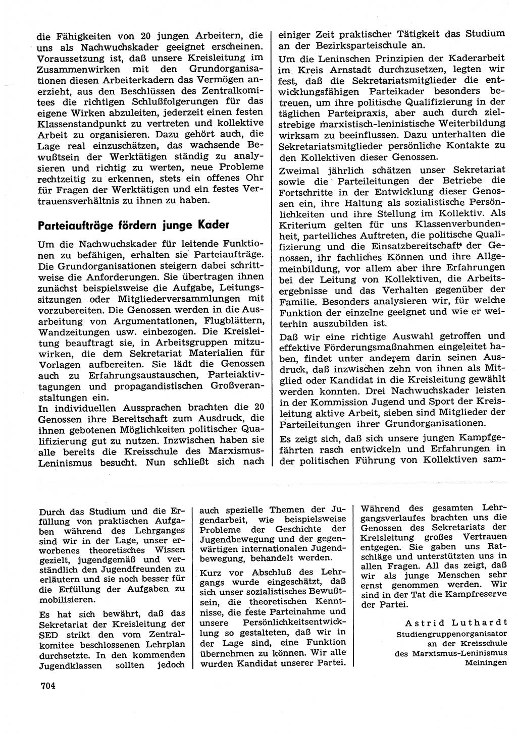 Neuer Weg (NW), Organ des Zentralkomitees (ZK) der SED (Sozialistische Einheitspartei Deutschlands) für Fragen des Parteilebens, 29. Jahrgang [Deutsche Demokratische Republik (DDR)] 1974, Seite 704 (NW ZK SED DDR 1974, S. 704)