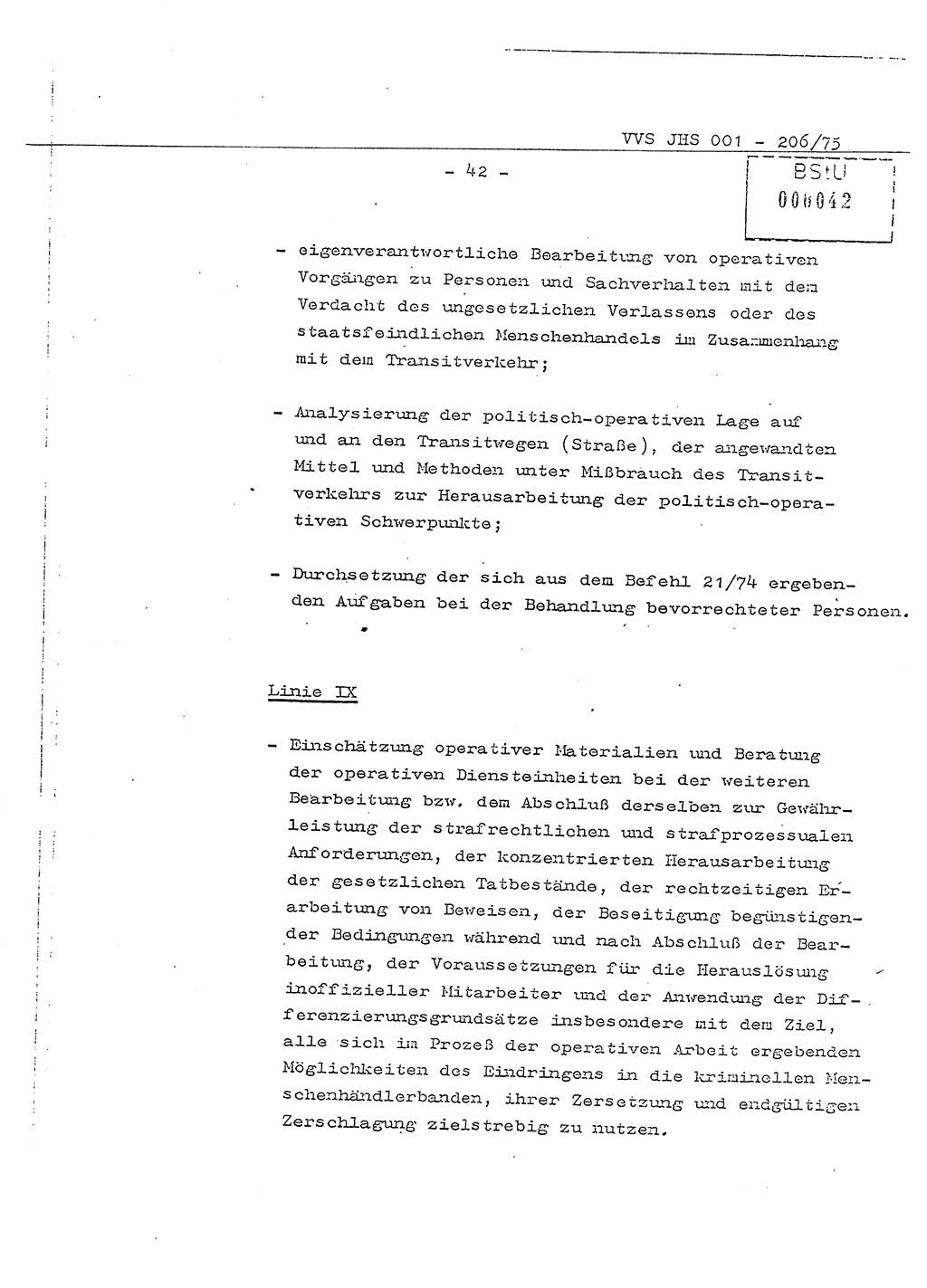 Dissertation Generalmajor Manfred Hummitzsch (Leiter der BV Leipzig), Generalmajor Heinz Fiedler (HA Ⅵ), Oberst Rolf Fister (HA Ⅸ), Ministerium für Staatssicherheit (MfS) [Deutsche Demokratische Republik (DDR)], Juristische Hochschule (JHS), Vertrauliche Verschlußsache (VVS) 001-206/75, Potsdam 1975, Seite 42 (Diss. MfS DDR JHS VVS 001-206/75 1975, S. 42)