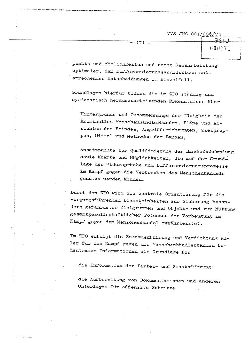 Dissertation Generalmajor Manfred Hummitzsch (Leiter der BV Leipzig), Generalmajor Heinz Fiedler (HA Ⅵ), Oberst Rolf Fister (HA Ⅸ), Ministerium für Staatssicherheit (MfS) [Deutsche Demokratische Republik (DDR)], Juristische Hochschule (JHS), Vertrauliche Verschlußsache (VVS) 001-206/75, Potsdam 1975, Seite 171 (Diss. MfS DDR JHS VVS 001-206/75 1975, S. 171)