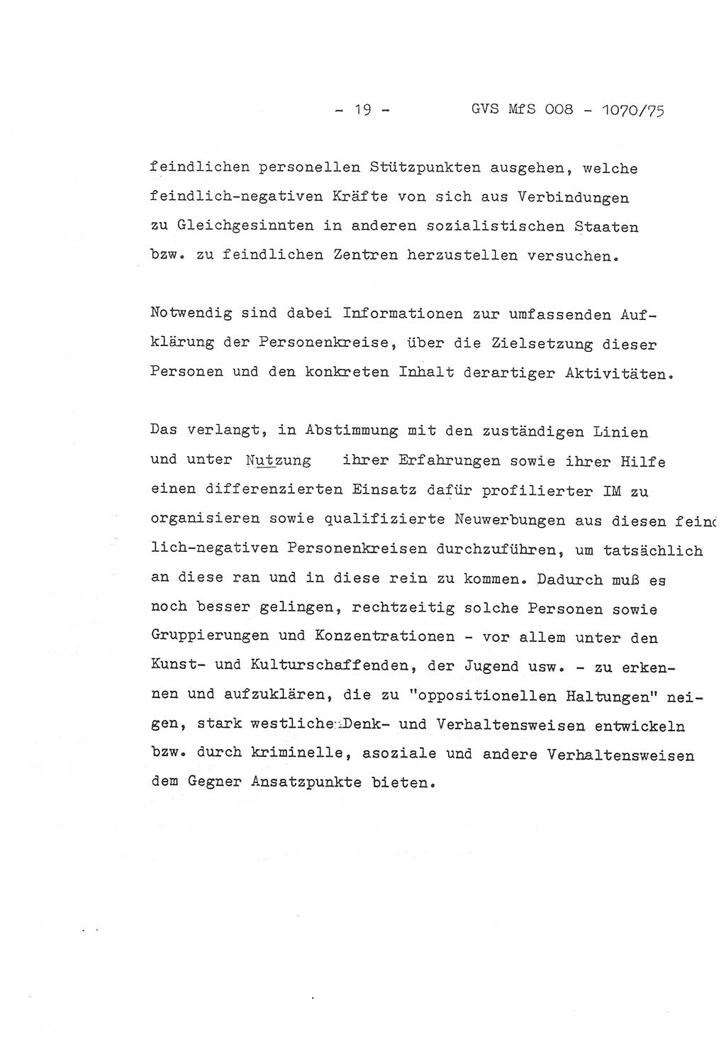 Auszug aus dem Referat des Genossen Minister (Generaloberst Erich Mielke) für das zentrale Führungsseminar (MfS) zu Grundfragen der Arbeit mit den inoffiziellen Mitarbeitern (IM), Manuskript, Deutsche Demokratische Republik (DDR), Ministerium für Staatssicherheit (MfS), Der Minister, Geheime Verschlußsache (GVS) 008-1070/75, Berlin 1975, Blatt 19 (Ref. Fü.-Sem. DDR MfS Min. GVS 008-1070/75 1975, Bl. 19)