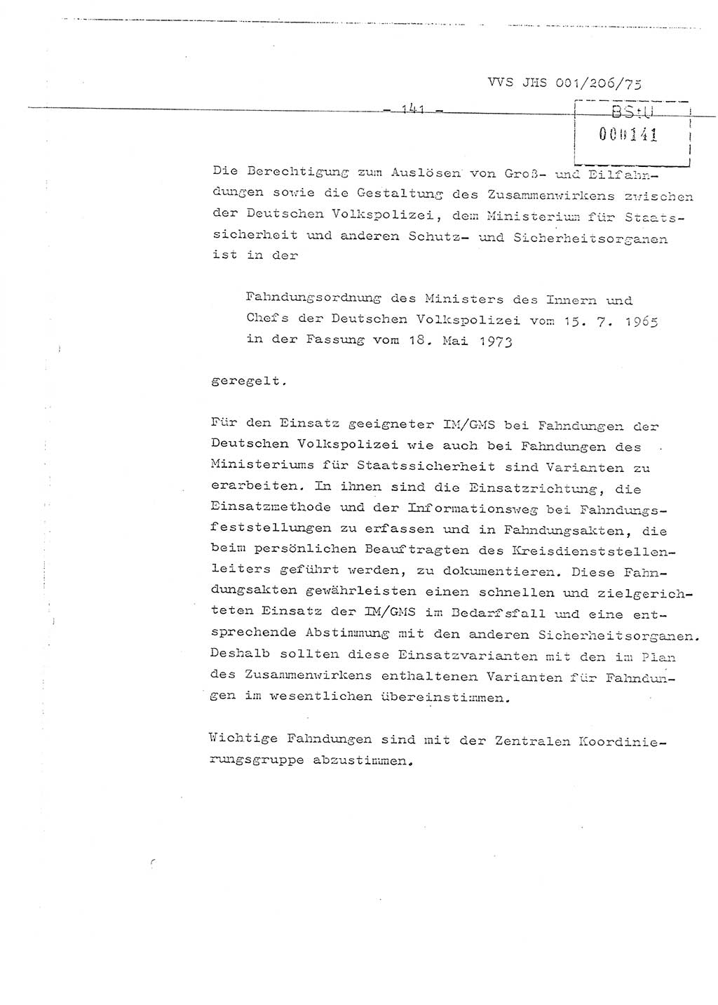 Organisierung der Vorbeugung, Aufklärung und Verhinderung des ungesetzlichen Verlassens der DDR und der Bekämpfung des staatsfeindlichen Menschenhandels, Schulungsmaterial, Ministerium für Staatssicherheit (MfS) [Deutsche Demokratische Republik (DDR)], Juristische Hochschule (JHS), Vertrauliche Verschlußsache (VVS) 001-206/75, Potsdam 1975, Seite 141 (Sch.-Mat. MfS DDR JHS VVS 001-206/75 1975, S. 141)