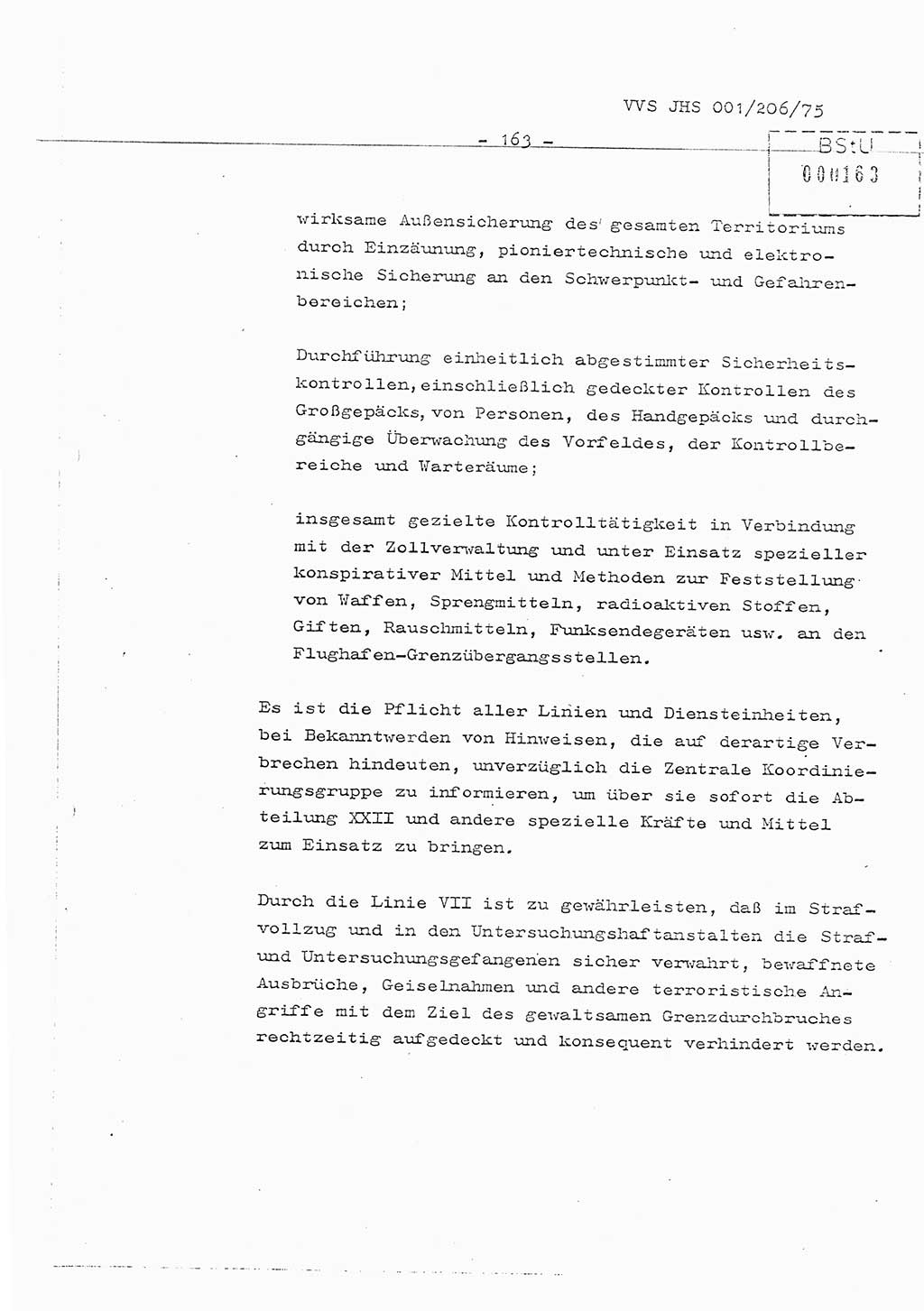 Organisierung der Vorbeugung, Aufklärung und Verhinderung des ungesetzlichen Verlassens der DDR und der Bekämpfung des staatsfeindlichen Menschenhandels, Schulungsmaterial, Ministerium für Staatssicherheit (MfS) [Deutsche Demokratische Republik (DDR)], Juristische Hochschule (JHS), Vertrauliche Verschlußsache (VVS) 001-206/75, Potsdam 1975, Seite 163 (Sch.-Mat. MfS DDR JHS VVS 001-206/75 1975, S. 163)