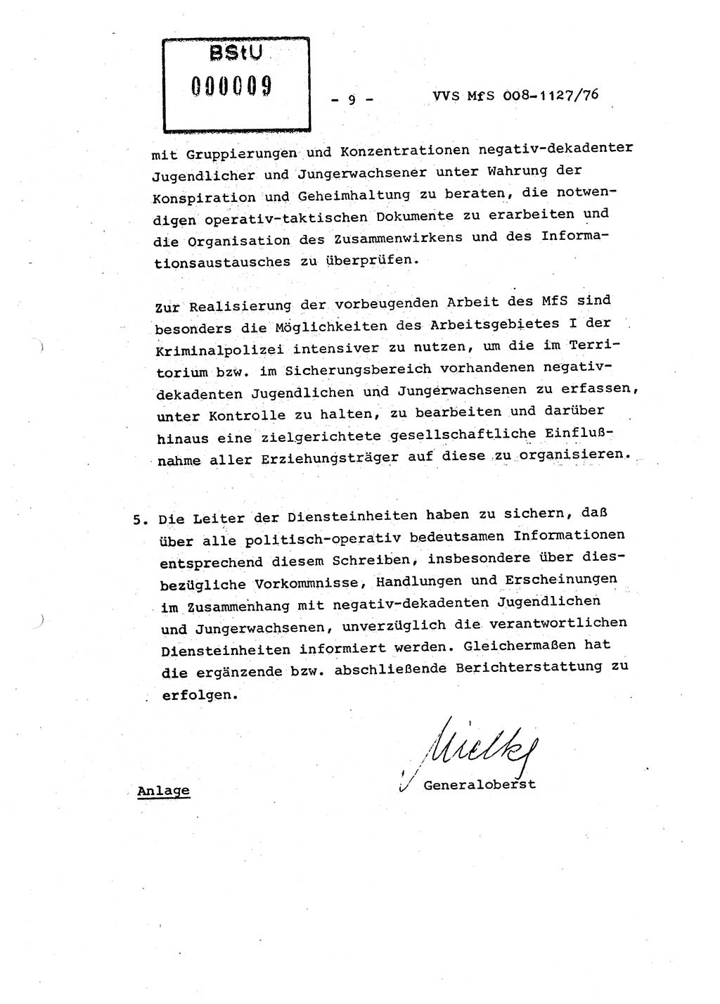 Zur vorbeugenden politisch-operativen Abwehrarbeit unter negativ-dekadenten Jugentlichen und Jungerwachsenen, Ministerium für Staatssicherheit (MfS) [Deutsche Demokratische Republik (DDR)], Der Minister (Generaloberst Erich Mielke), Vertrauliche Verschlußsache (VVS) 008-1227/76, Berlin 1976, Seite 9 (Pol.-Op. Abw.-Arb. J. DDR MfS Min. VVS 008-1227/76 1976, S. 9)