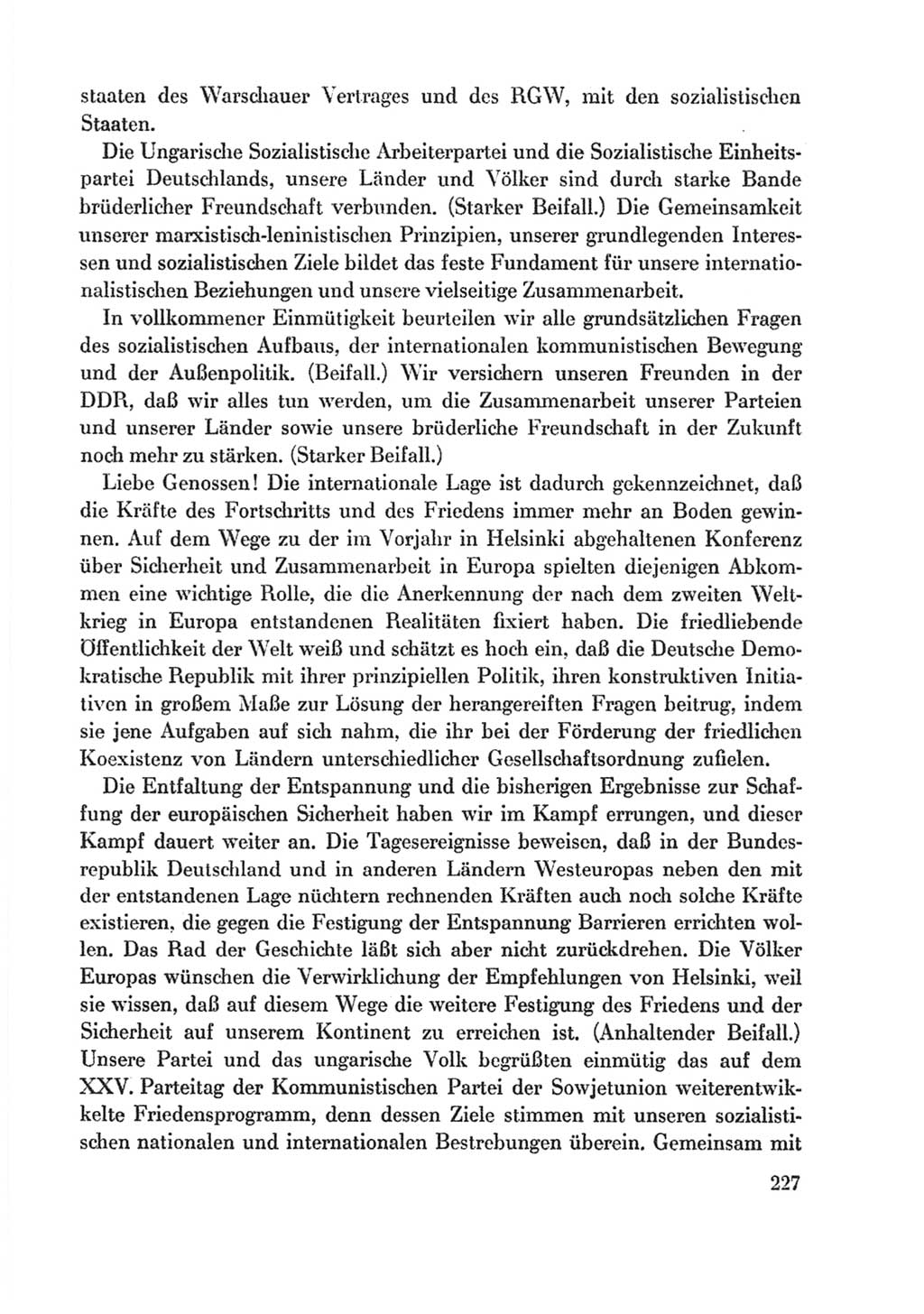 Protokoll der Verhandlungen des Ⅸ. Parteitages der Sozialistischen Einheitspartei Deutschlands (SED) [Deutsche Demokratische Republik (DDR)] 1976, Band 1, Seite 227 (Prot. Verh. Ⅸ. PT SED DDR 1976, Bd. 1, S. 227)
