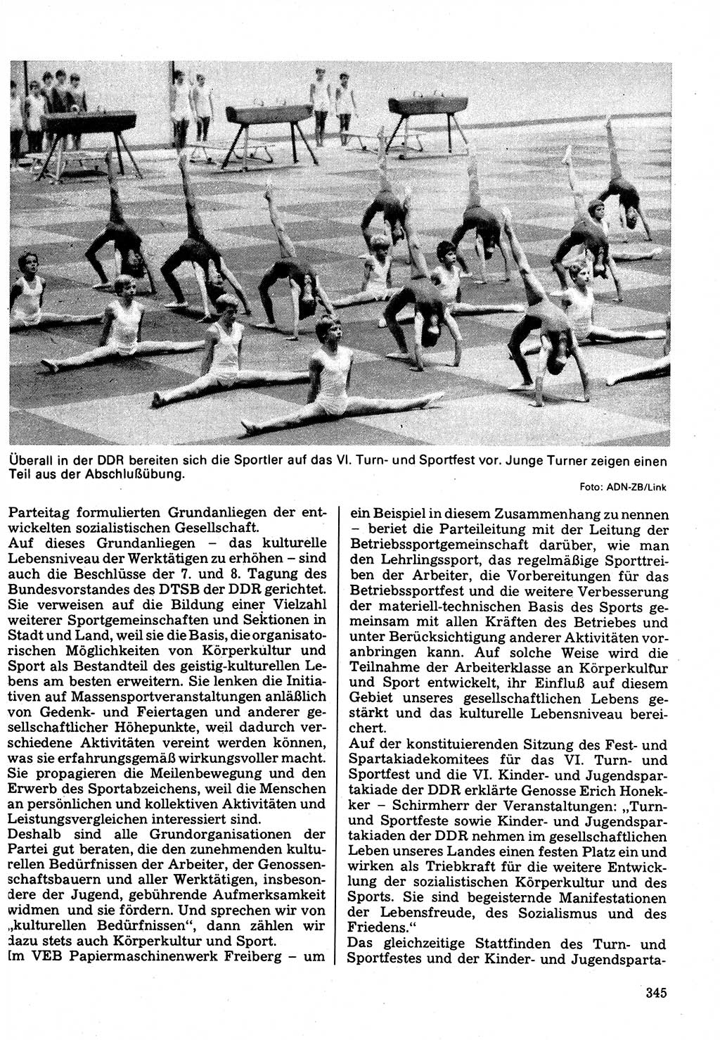 Neuer Weg (NW), Organ des Zentralkomitees (ZK) der SED (Sozialistische Einheitspartei Deutschlands) für Fragen des Parteilebens, 32. Jahrgang [Deutsche Demokratische Republik (DDR)] 1977, Seite 345 (NW ZK SED DDR 1977, S. 345)