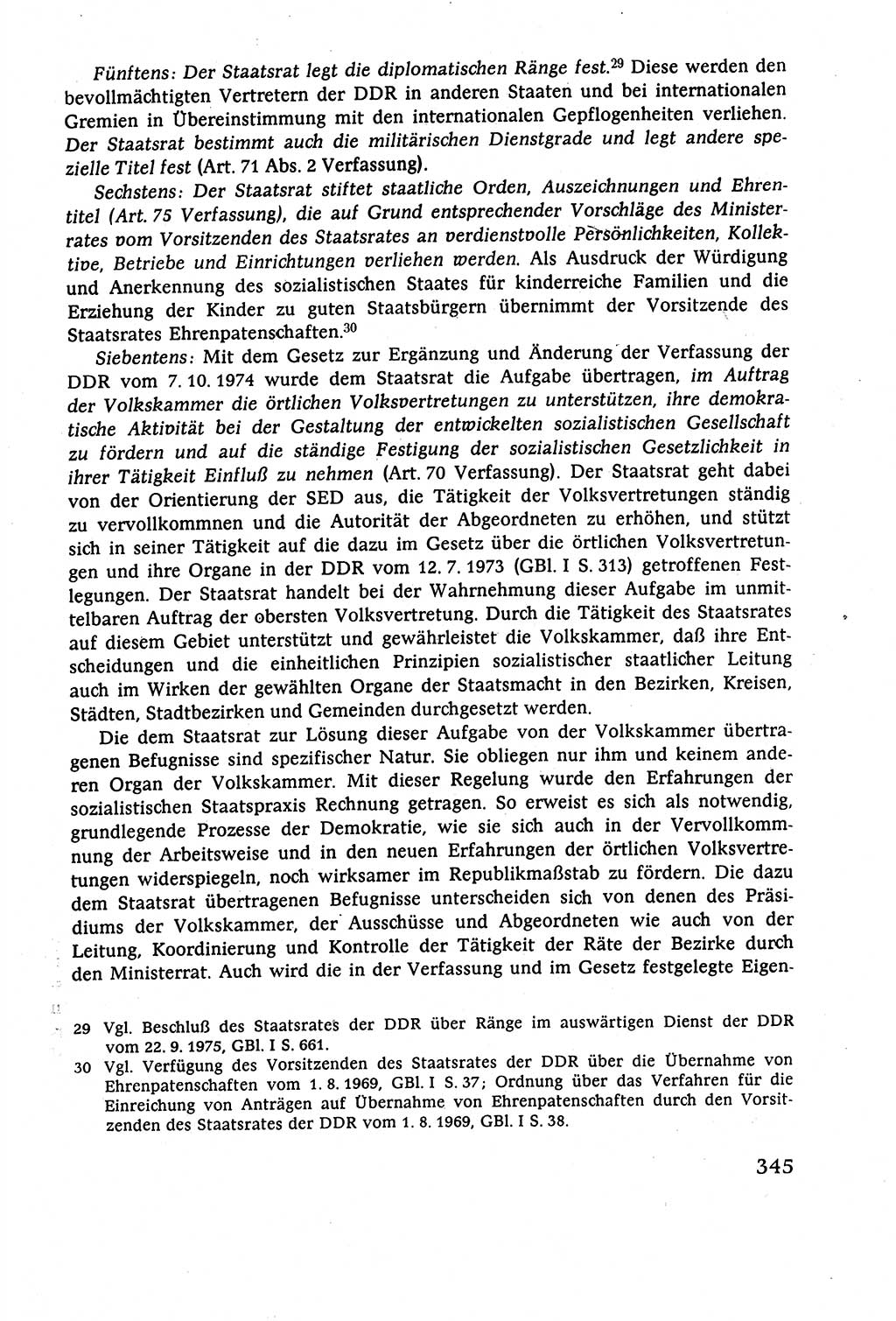 Staatsrecht der DDR (Deutsche Demokratische Republik), Lehrbuch 1977, Seite 345 (St.-R. DDR Lb. 1977, S. 345)
