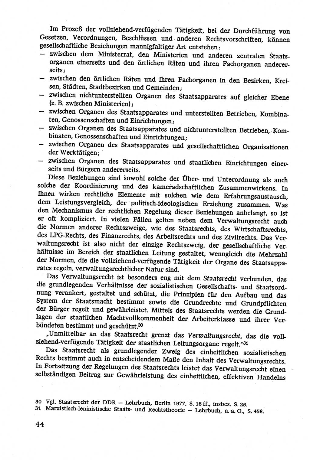 Verwaltungsrecht [Deutsche Demokratische Republik (DDR)], Lehrbuch 1979, Seite 44 (Verw.-R. DDR Lb. 1979, S. 44)