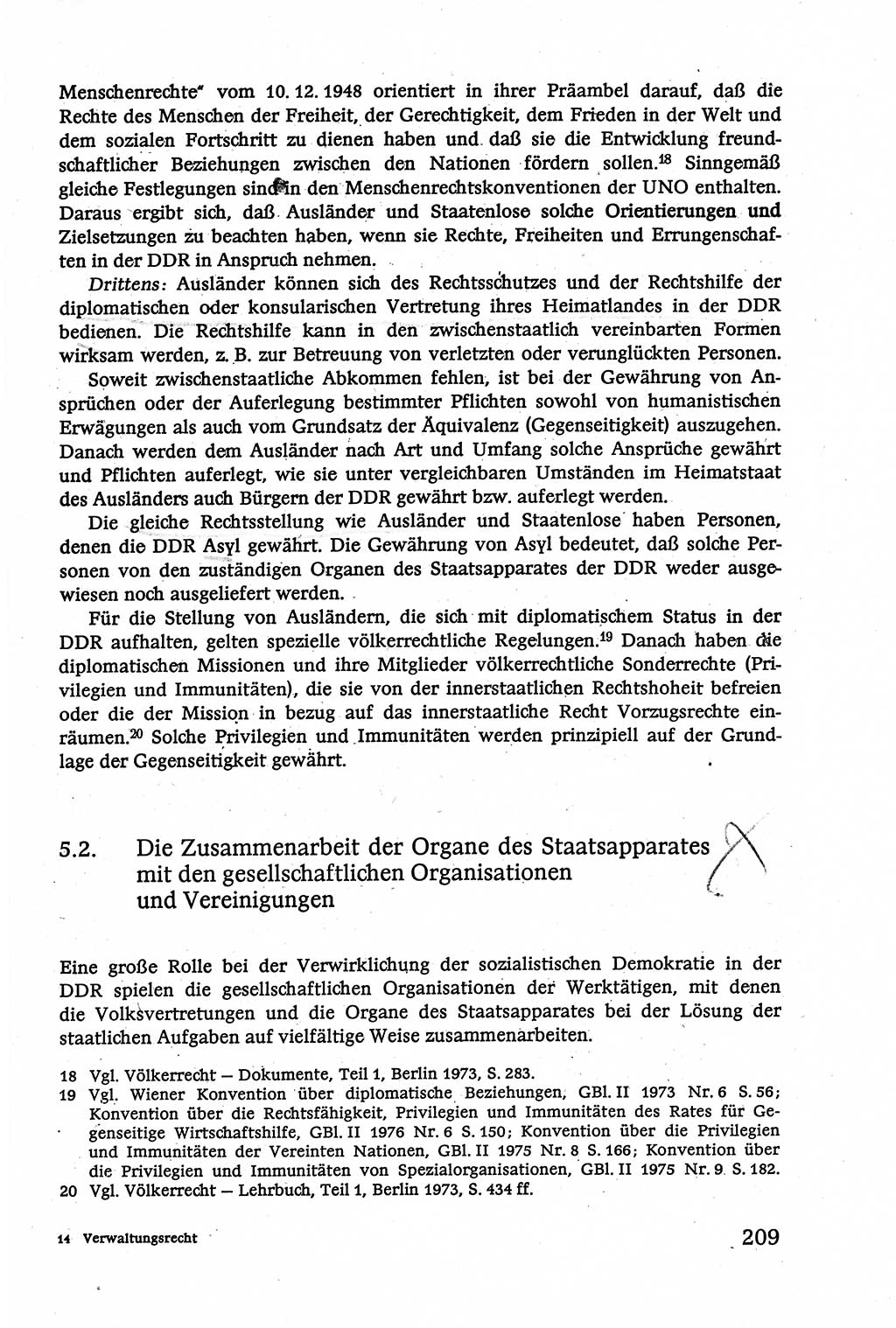 Verwaltungsrecht [Deutsche Demokratische Republik (DDR)], Lehrbuch 1979, Seite 209 (Verw.-R. DDR Lb. 1979, S. 209)