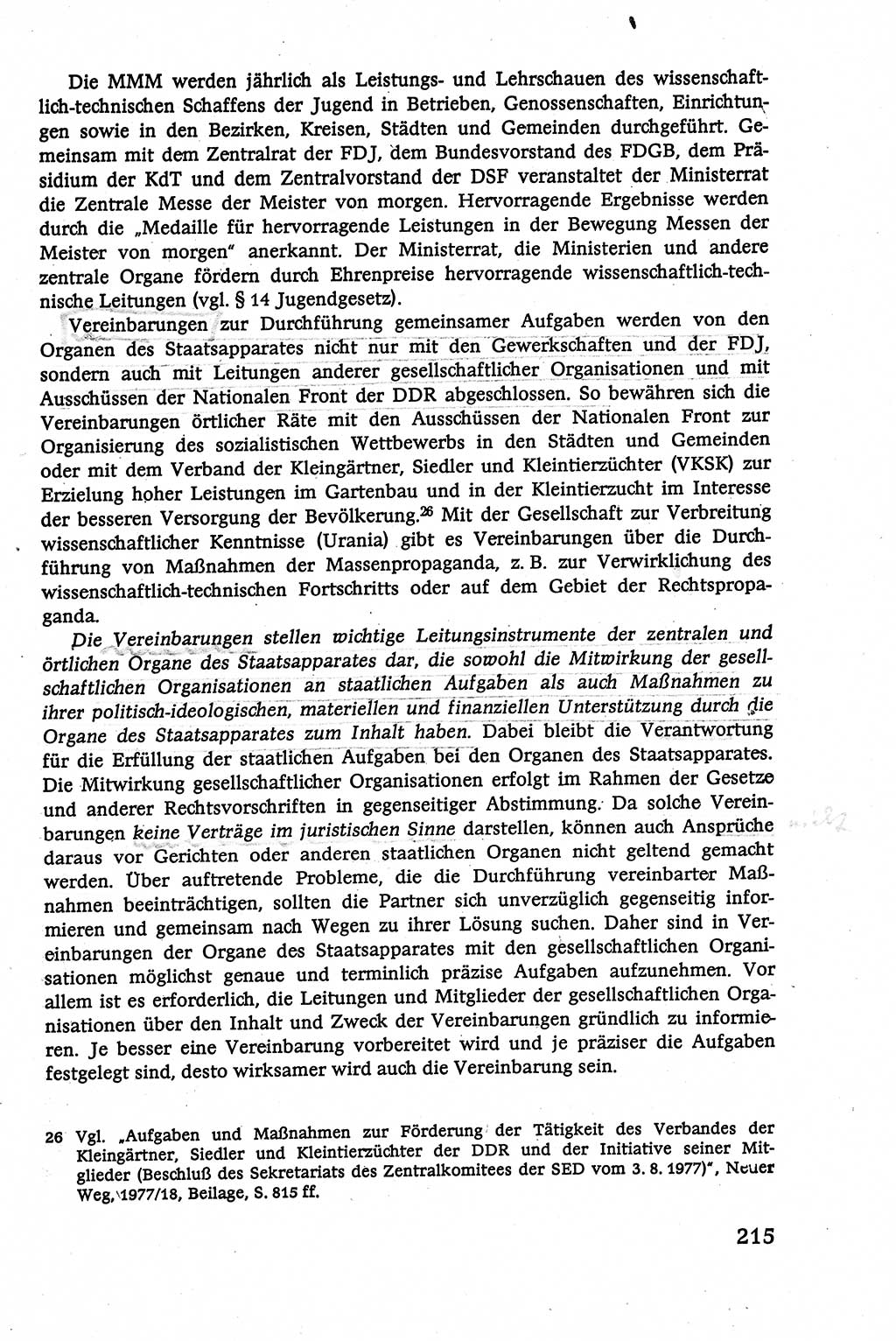Verwaltungsrecht [Deutsche Demokratische Republik (DDR)], Lehrbuch 1979, Seite 215 (Verw.-R. DDR Lb. 1979, S. 215)