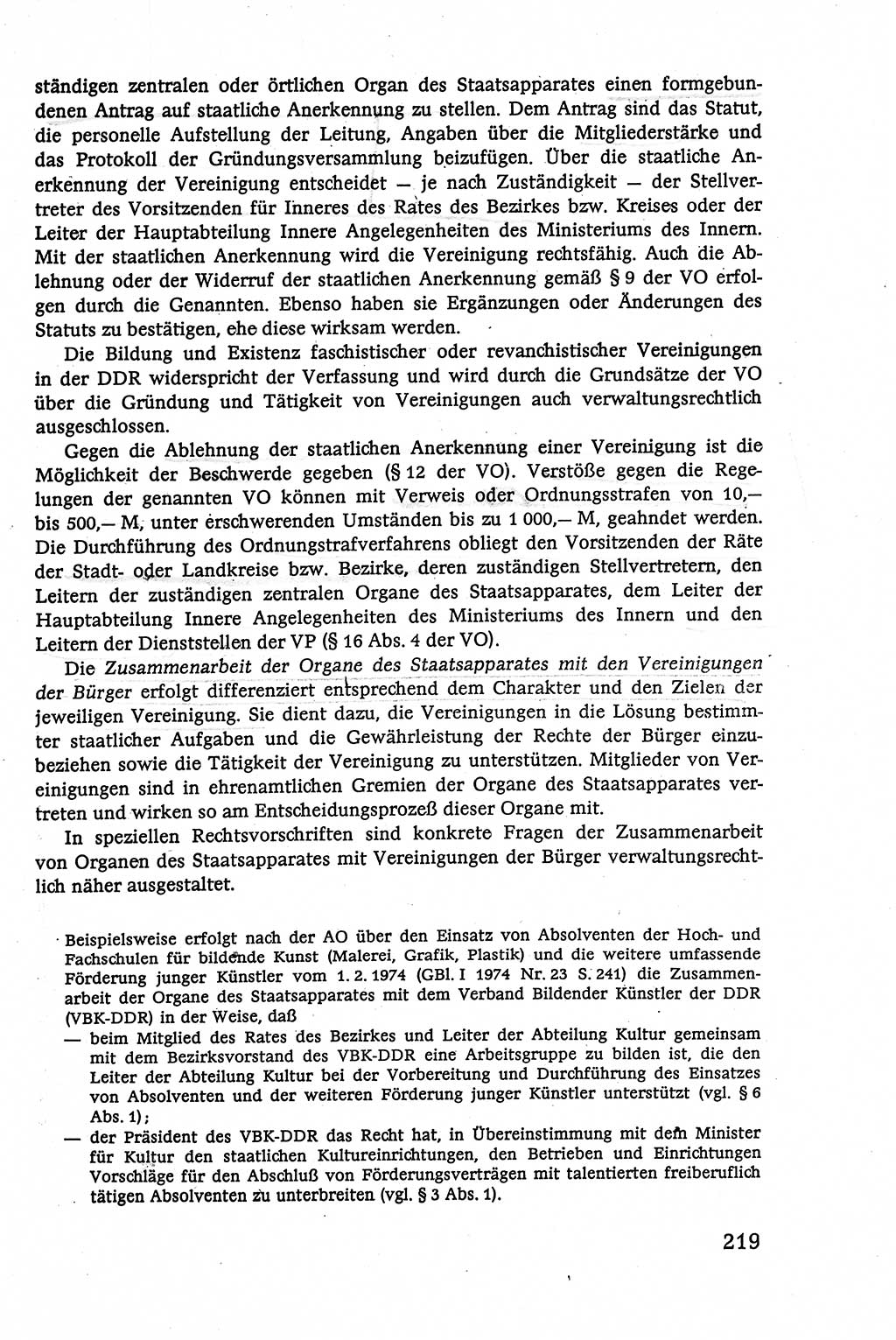 Verwaltungsrecht [Deutsche Demokratische Republik (DDR)], Lehrbuch 1979, Seite 219 (Verw.-R. DDR Lb. 1979, S. 219)