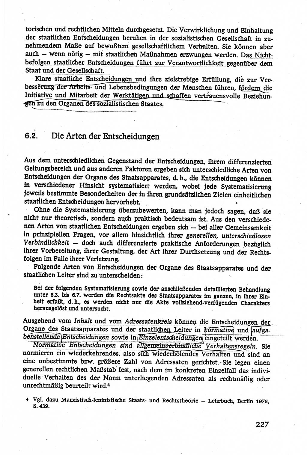 Verwaltungsrecht [Deutsche Demokratische Republik (DDR)], Lehrbuch 1979, Seite 227 (Verw.-R. DDR Lb. 1979, S. 227)
