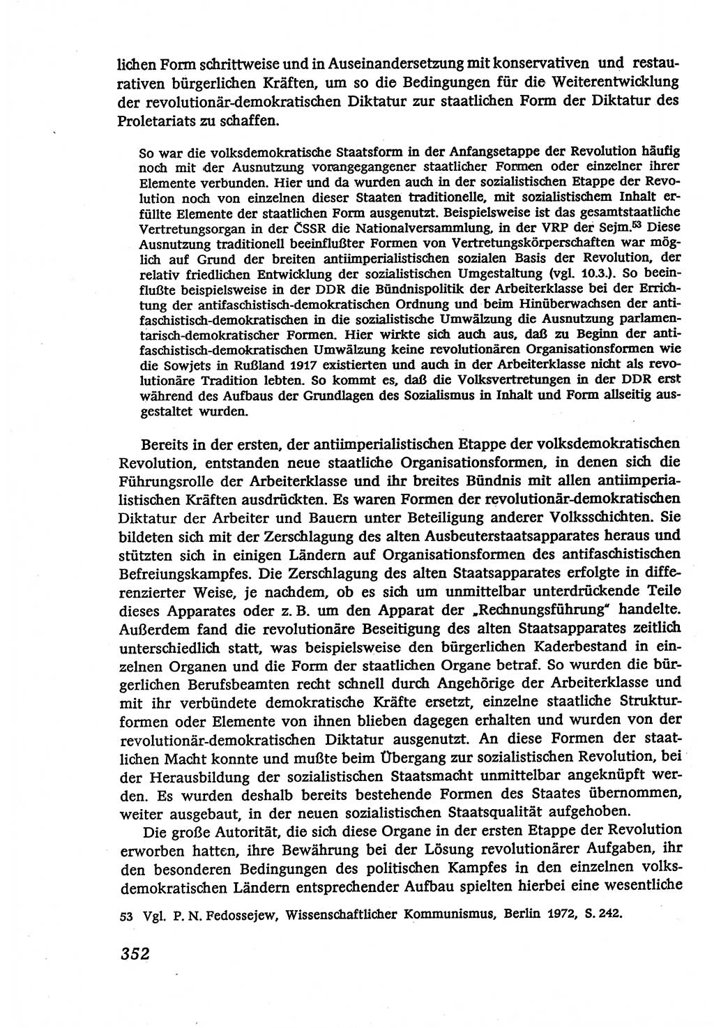 Marxistisch-leninistische (ML) Staats- und Rechtstheorie [Deutsche Demokratische Republik (DDR)], Lehrbuch 1980, Seite 352 (ML St.-R.-Th. DDR Lb. 1980, S. 352)