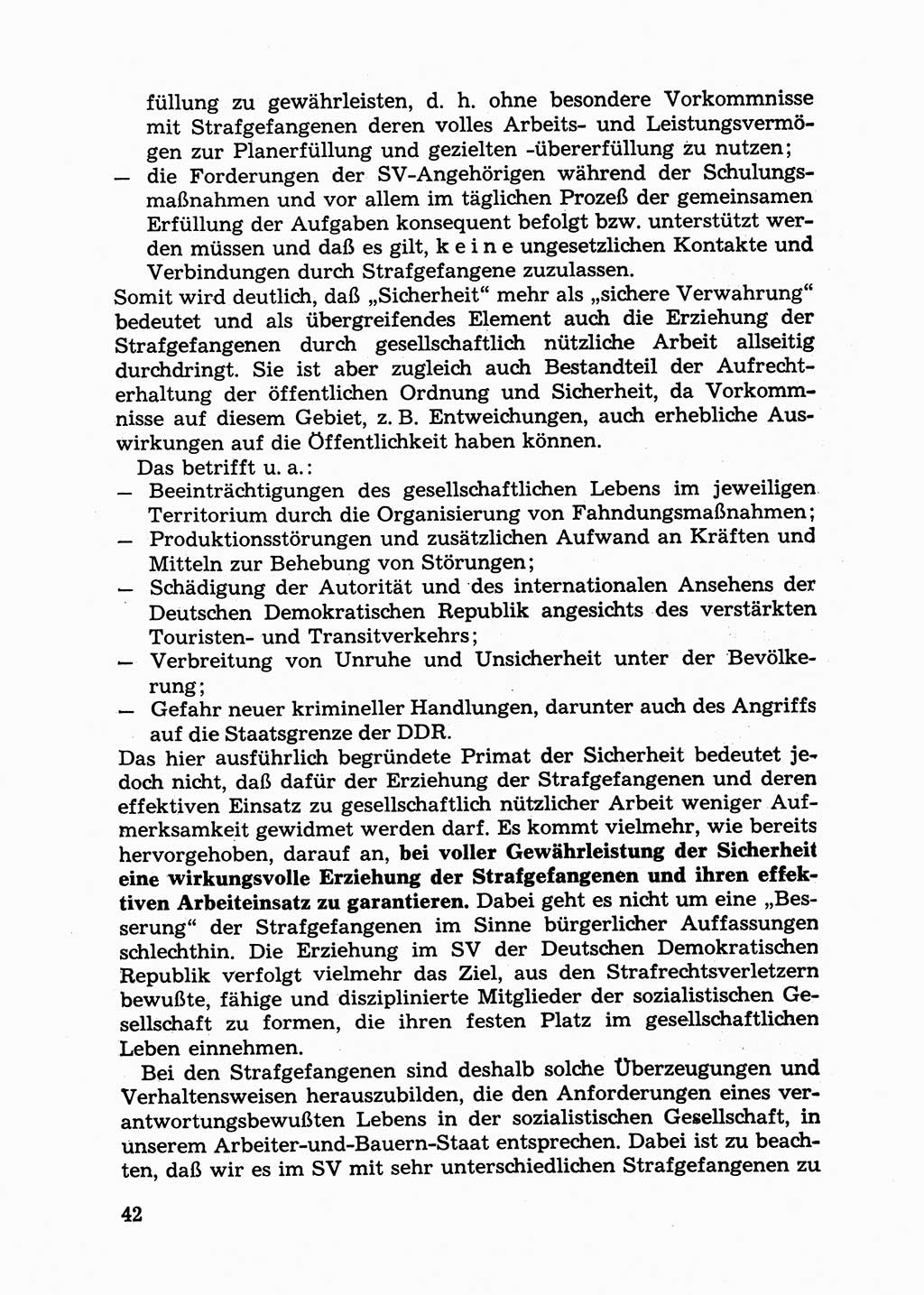 Handbuch für Betriebsangehörige, Abteilung Strafvollzug (SV) [Ministerium des Innern (MdI) Deutsche Demokratische Republik (DDR)] 1981, Seite 42 (Hb. BA Abt. SV MdI DDR 1981, S. 42)